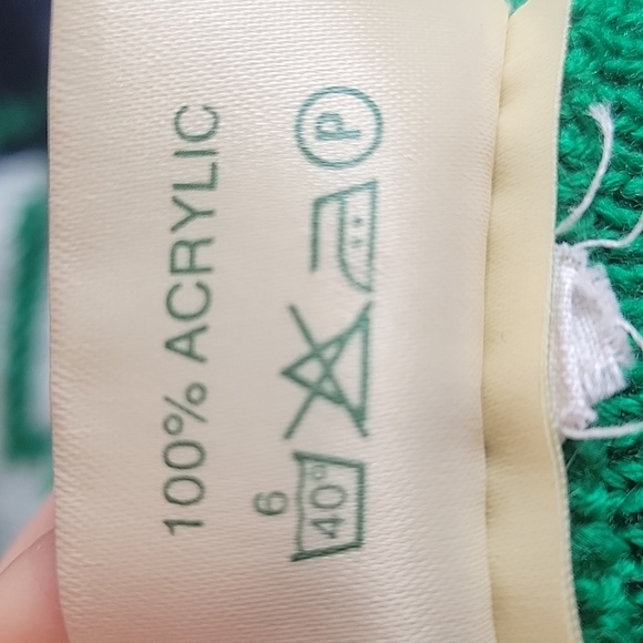 VTG Blarney woollen mills shamrock green sweater bigger kids size M - Picture 7 of 7
